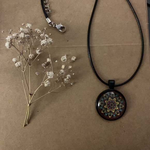 Handmade Mandala Cabochon Pendant Necklace - Picture 2 of 7